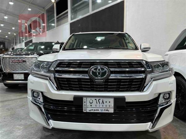 Toyota for sale in Iraq